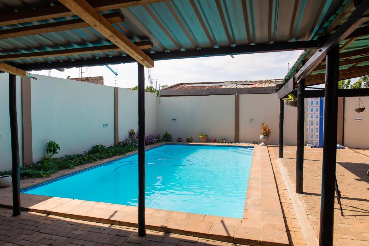 Casa Da Noleen Matola Exterior photo